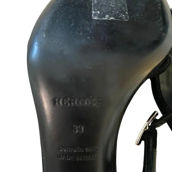 Elegant Black Strappy Heels - Picture 11 of 16